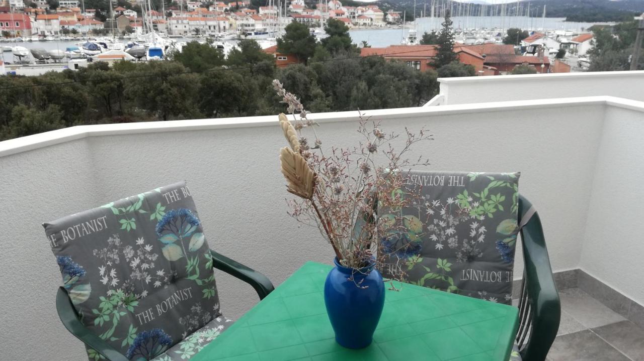 Apartmani Lucica يزيرا المظهر الخارجي الصورة