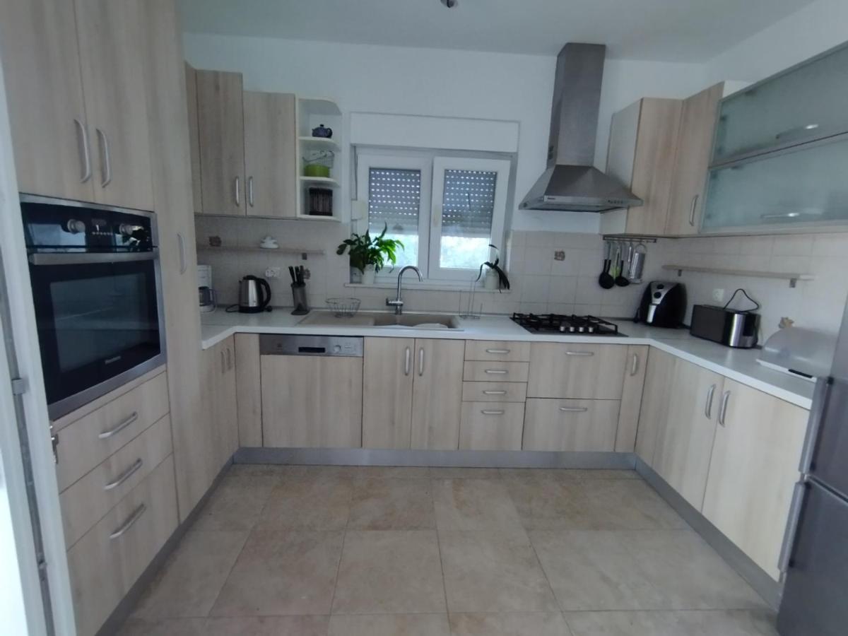 Apartmani Lucica يزيرا المظهر الخارجي الصورة