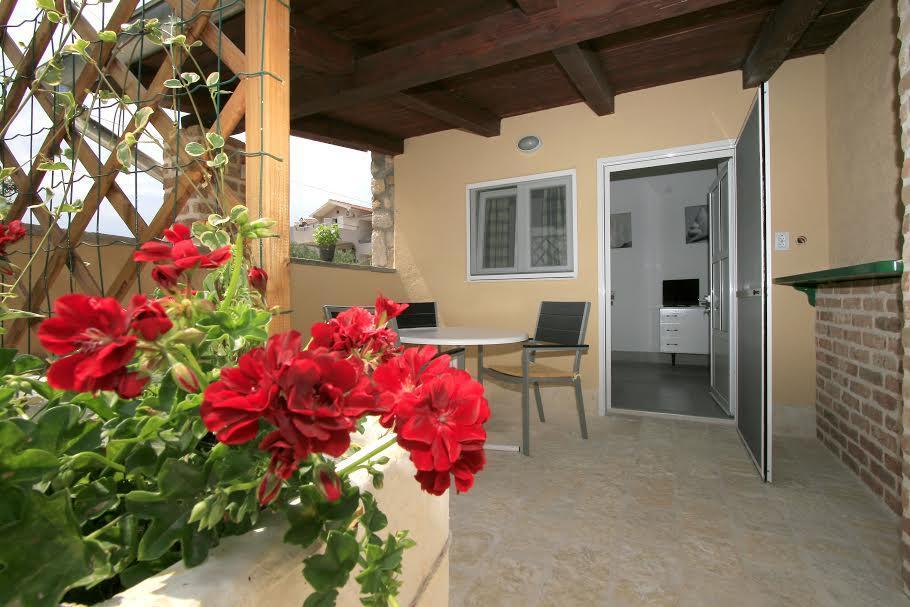 Apartmani Lucica يزيرا المظهر الخارجي الصورة